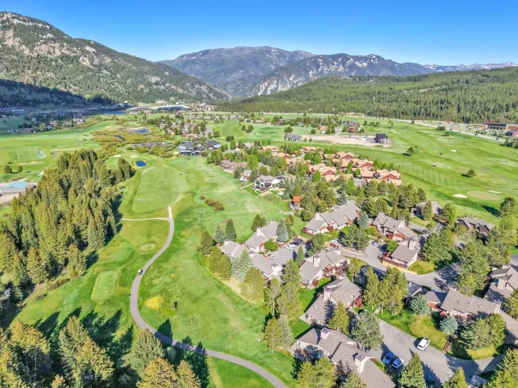 2575 Curley Bear Big Sky MT 59716