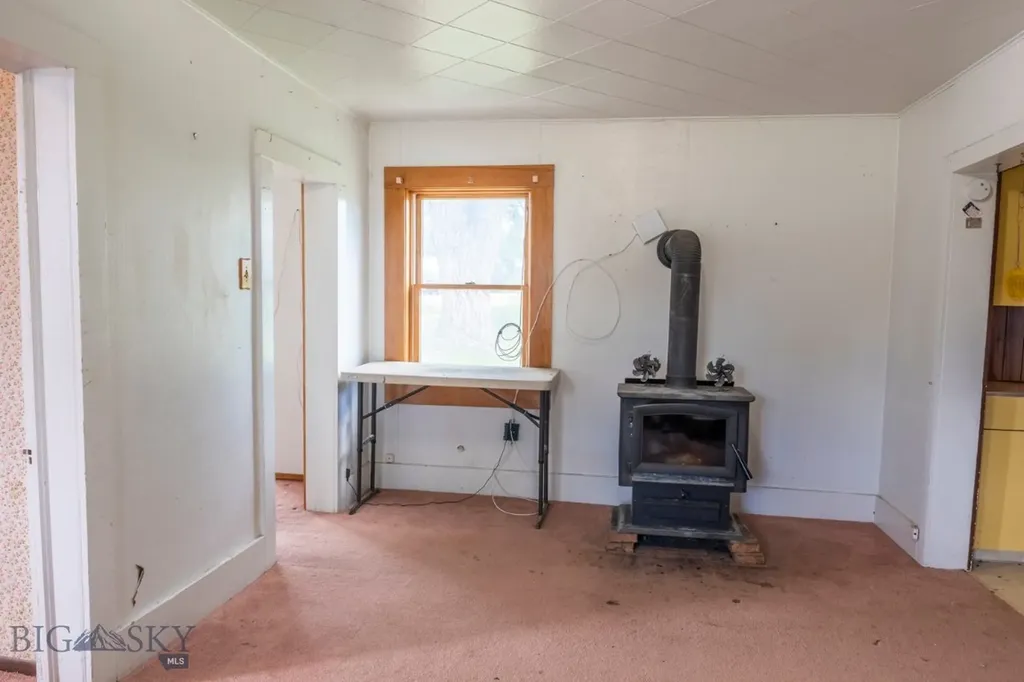 313 Main Street Radersburg MT 59643