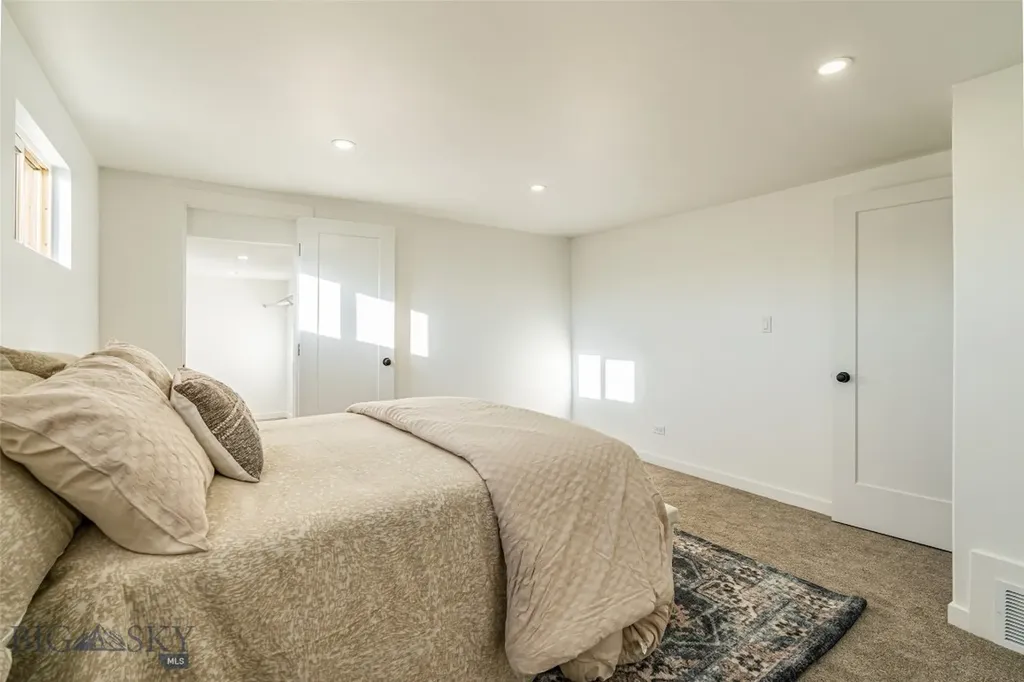 2945 Amherst Avenue Butte MT 59701