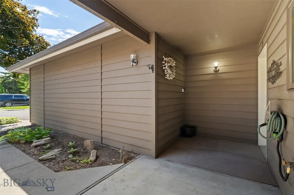 1703 W Olive Bozeman MT 59715