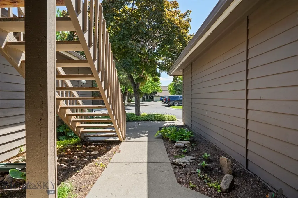 1703 W Olive Bozeman MT 59715