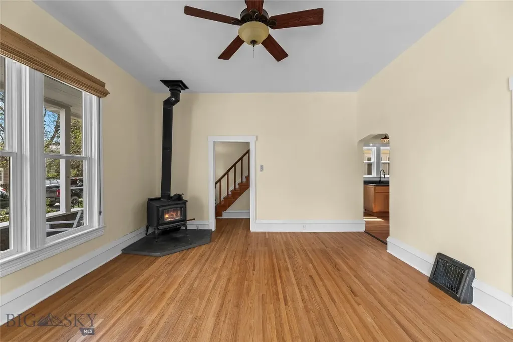 108 S 3rd Street Livingston MT 59047
