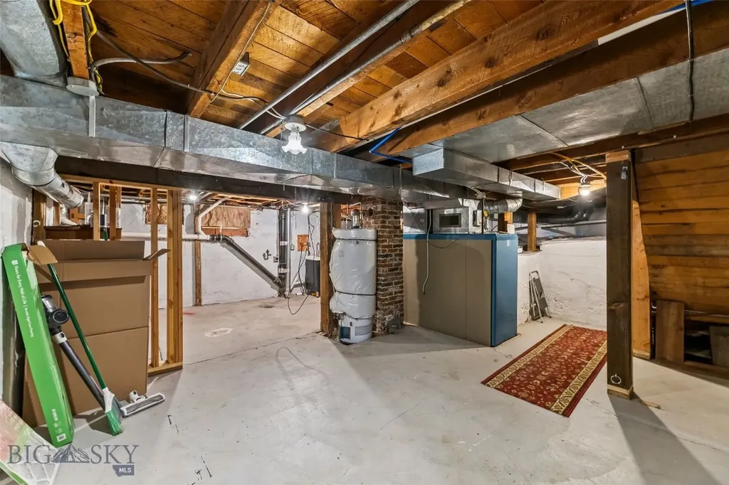 108 S 3rd Street Livingston MT 59047