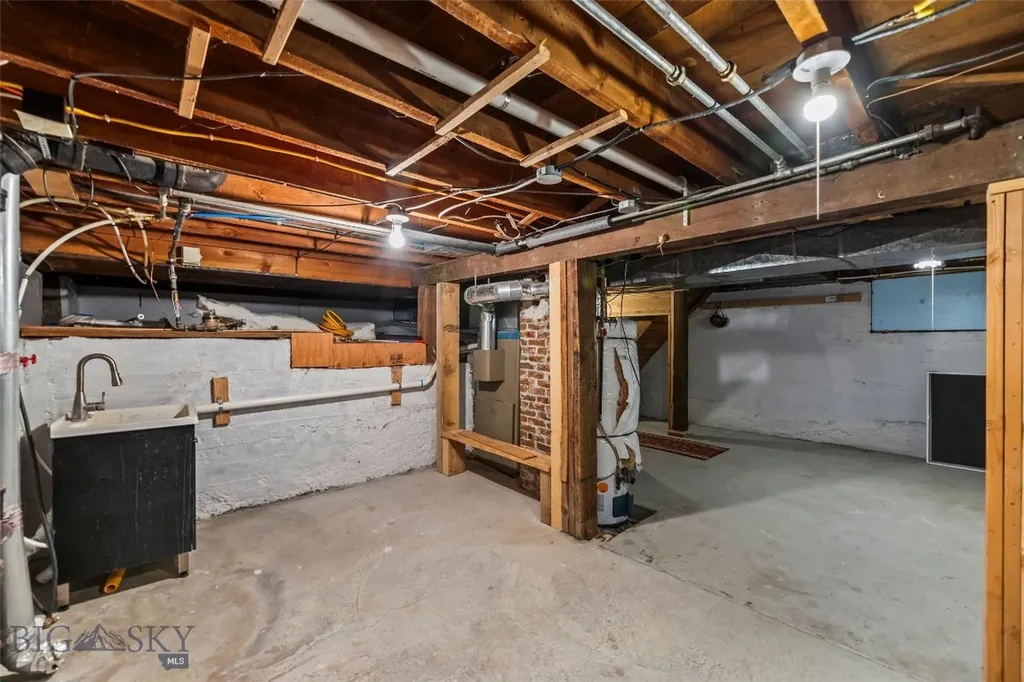108 S 3rd Street Livingston MT 59047