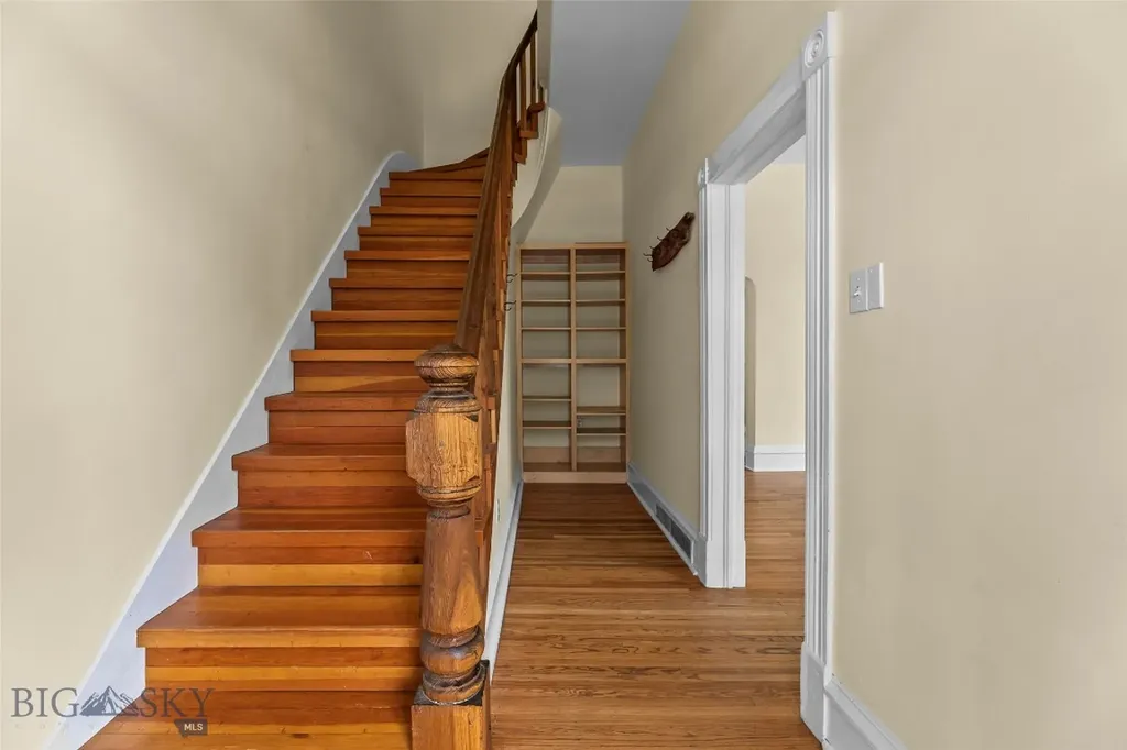 108 S 3rd Street Livingston MT 59047