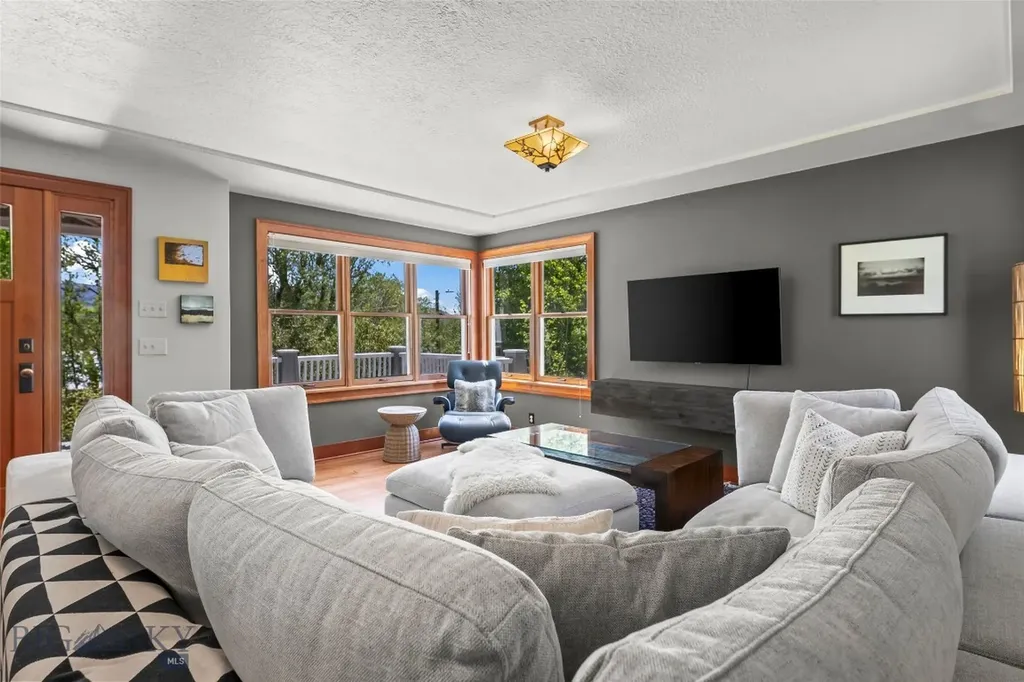 528 N 5th Street Livingston MT 59047