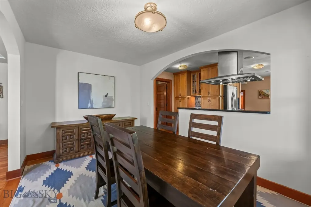 528 N 5th Street Livingston MT 59047