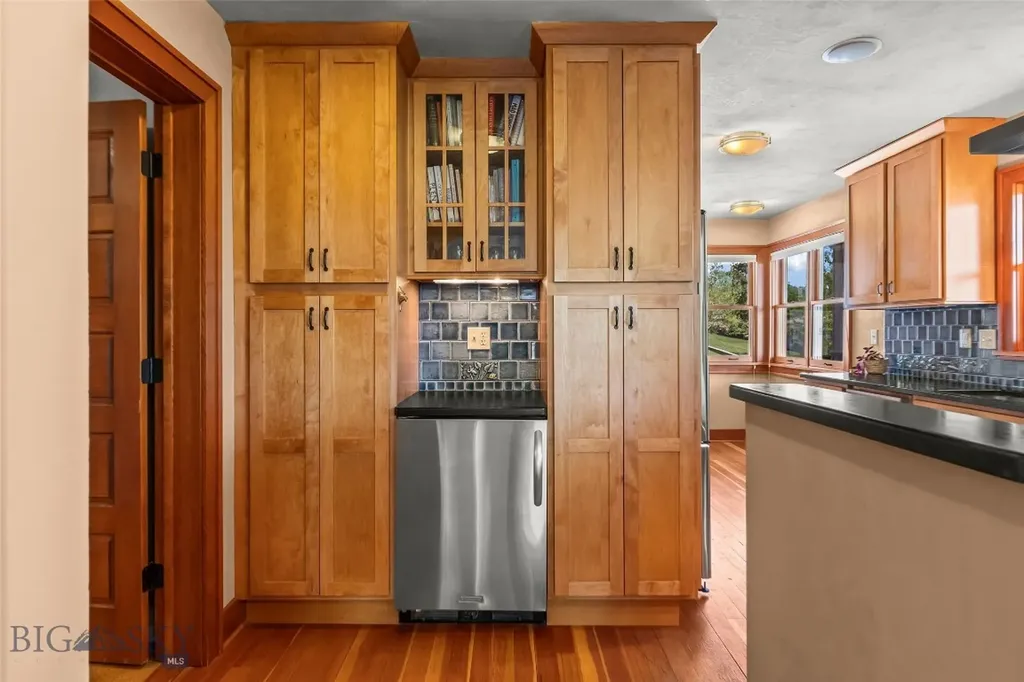 528 N 5th Street Livingston MT 59047