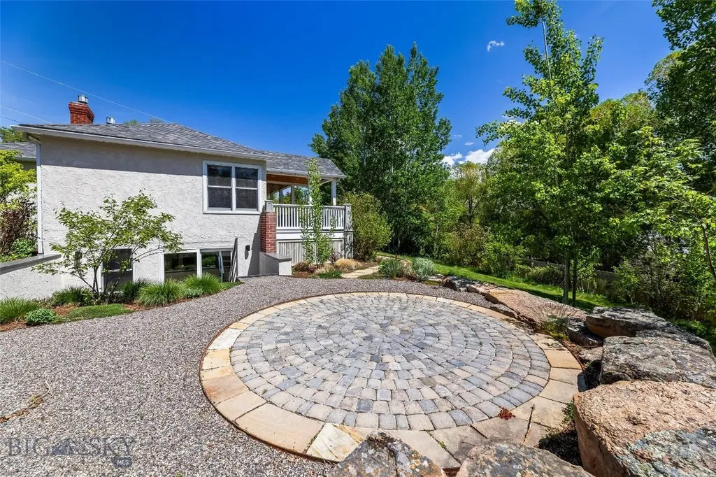 528 N 5th Street Livingston MT 59047