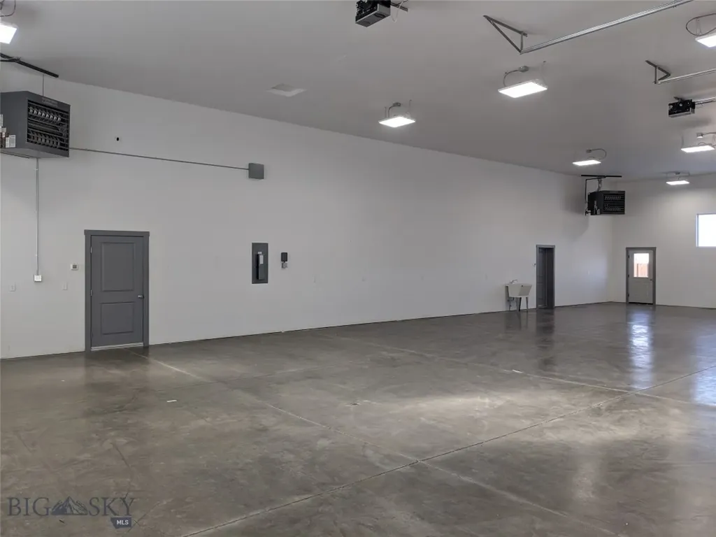 77 Riverway Road Belgrade MT 59714
