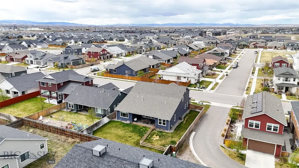 814 Butler Creek Avenue Belgrade MT 59714