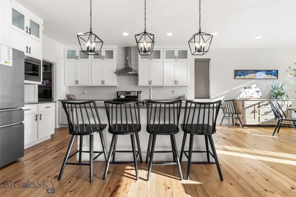 814 Butler Creek Avenue Belgrade MT 59714