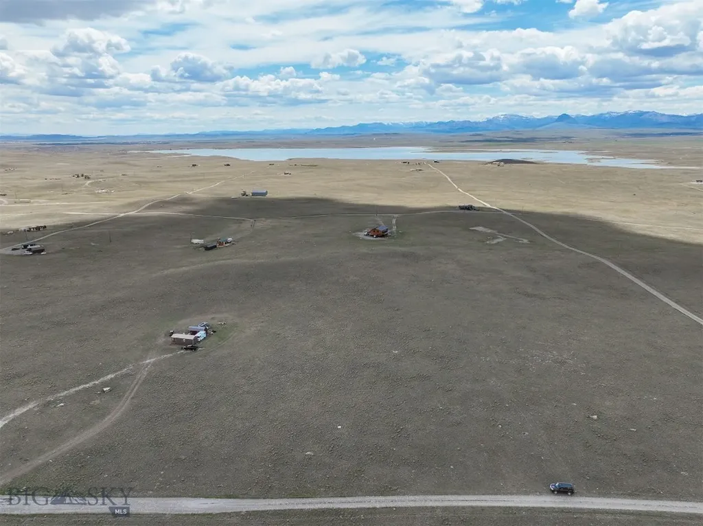 2933 Bitterroot Lane Augusta MT 59410