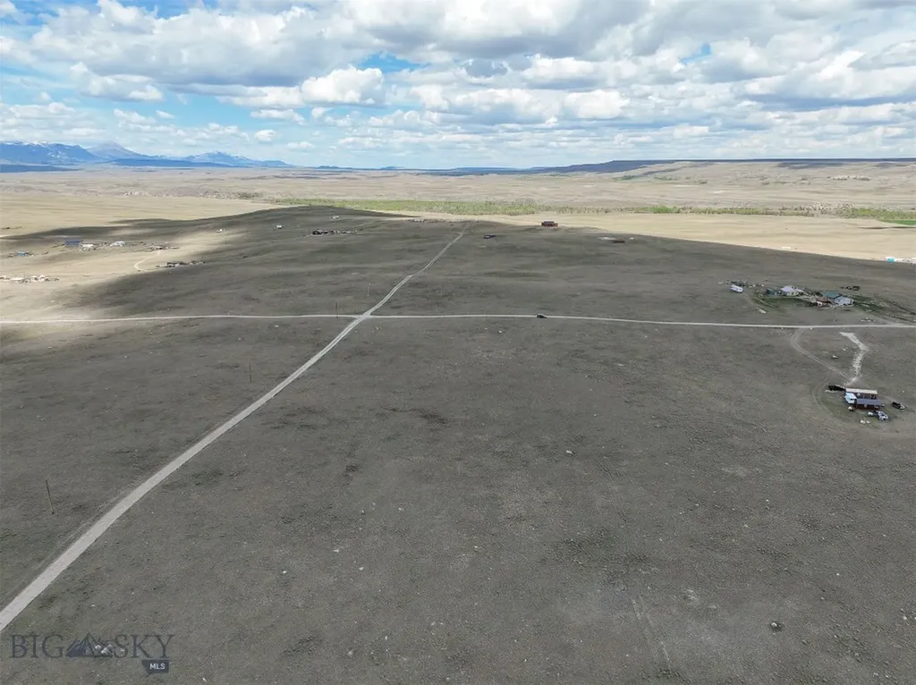 2933 Bitterroot Lane Augusta MT 59410