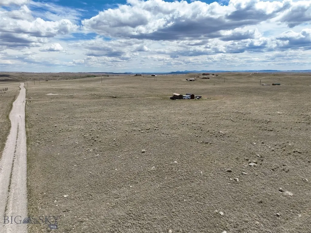 2933 Bitterroot Lane Augusta MT 59410