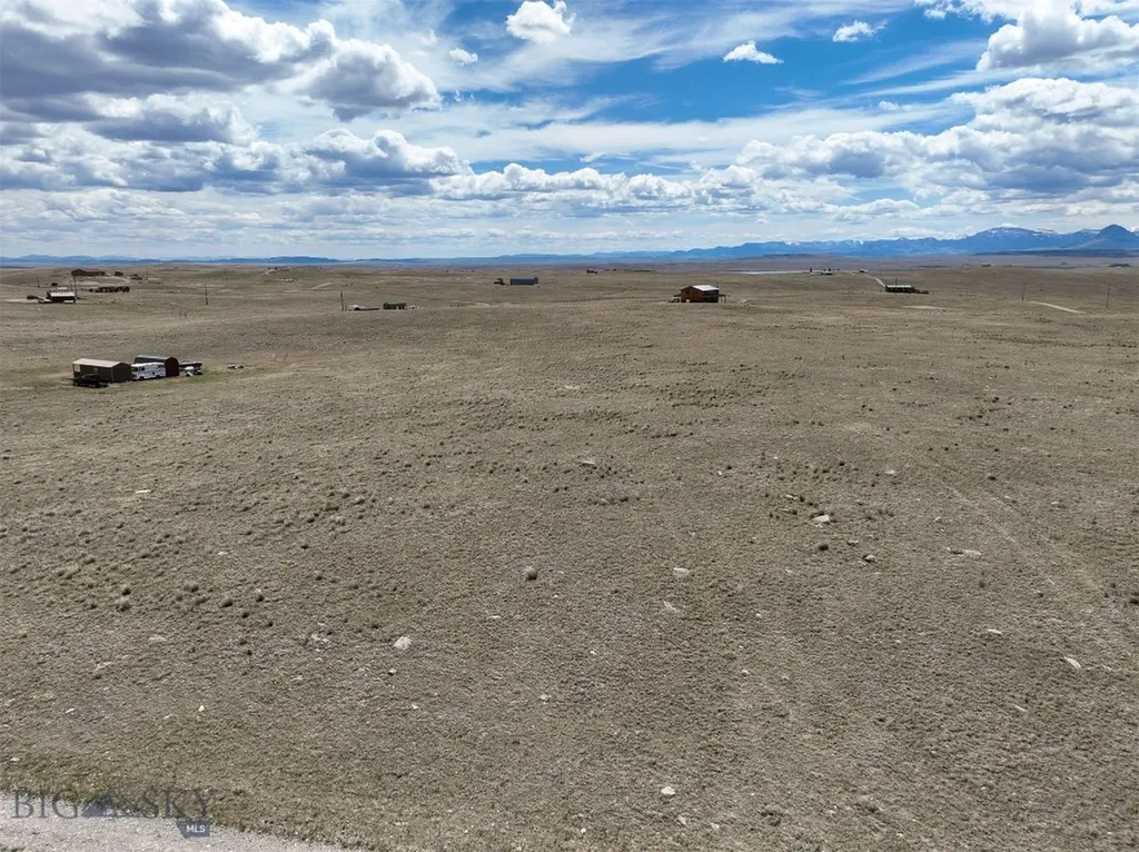 2933 Bitterroot Lane Augusta MT 59410