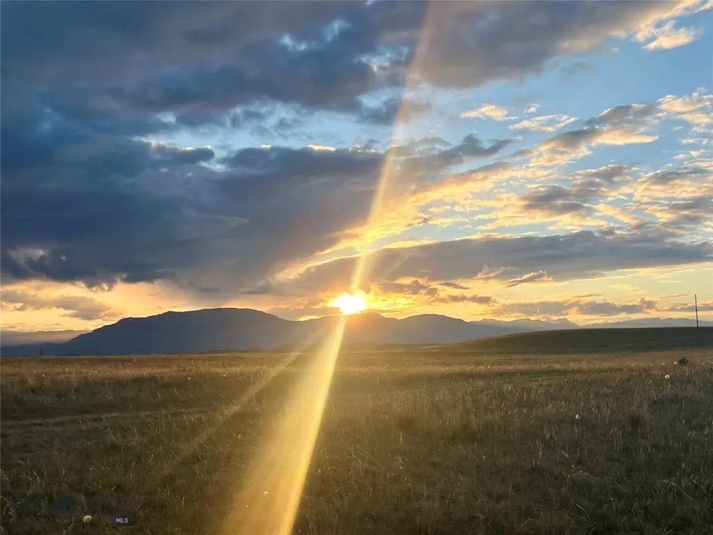 2933 Bitterroot Lane Augusta MT 59410