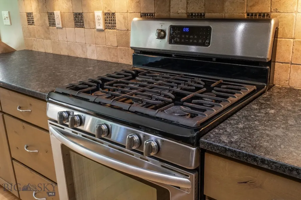 168 E Hyalite Peak Drive Bozeman MT 59718