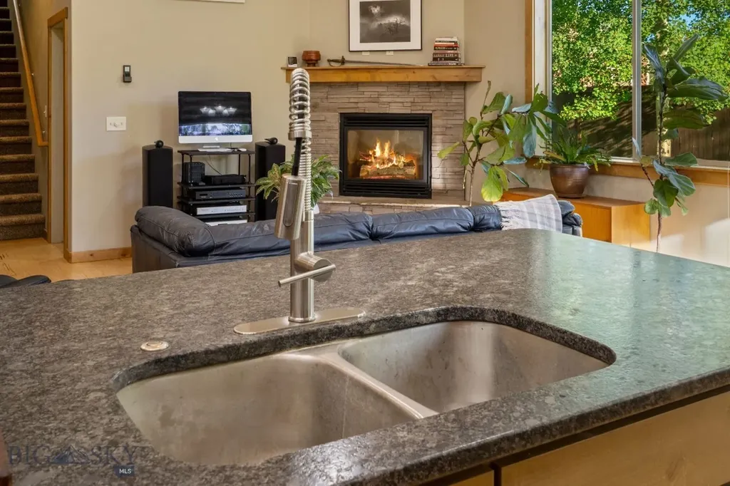 168 E Hyalite Peak Drive Bozeman MT 59718