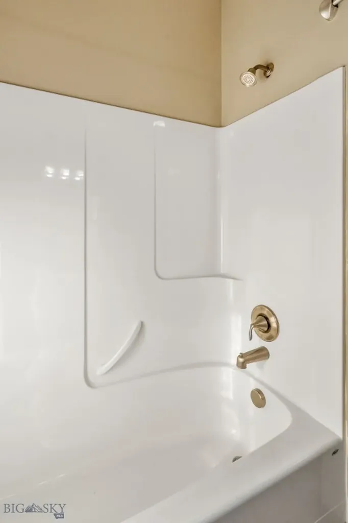 168 E Hyalite Peak Drive Bozeman MT 59718