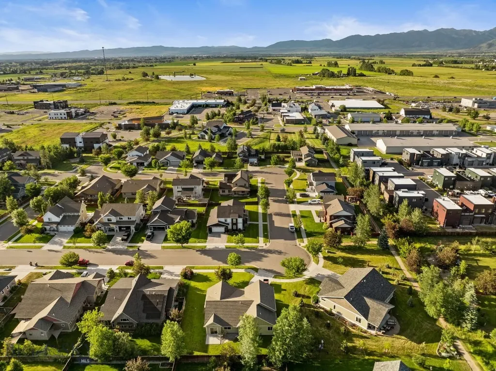 168 E Hyalite Peak Drive Bozeman MT 59718