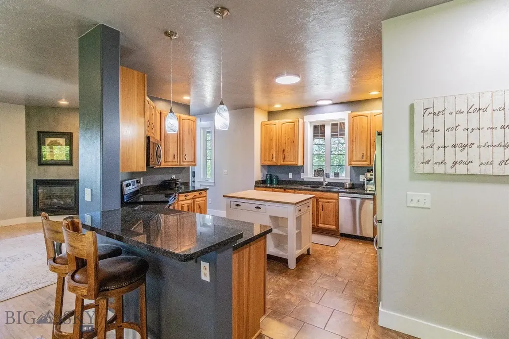 152 Shorty Way Butte MT 59701