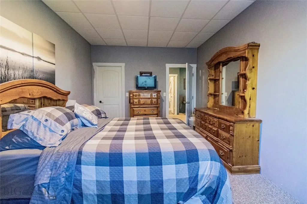152 Shorty Way Butte MT 59701