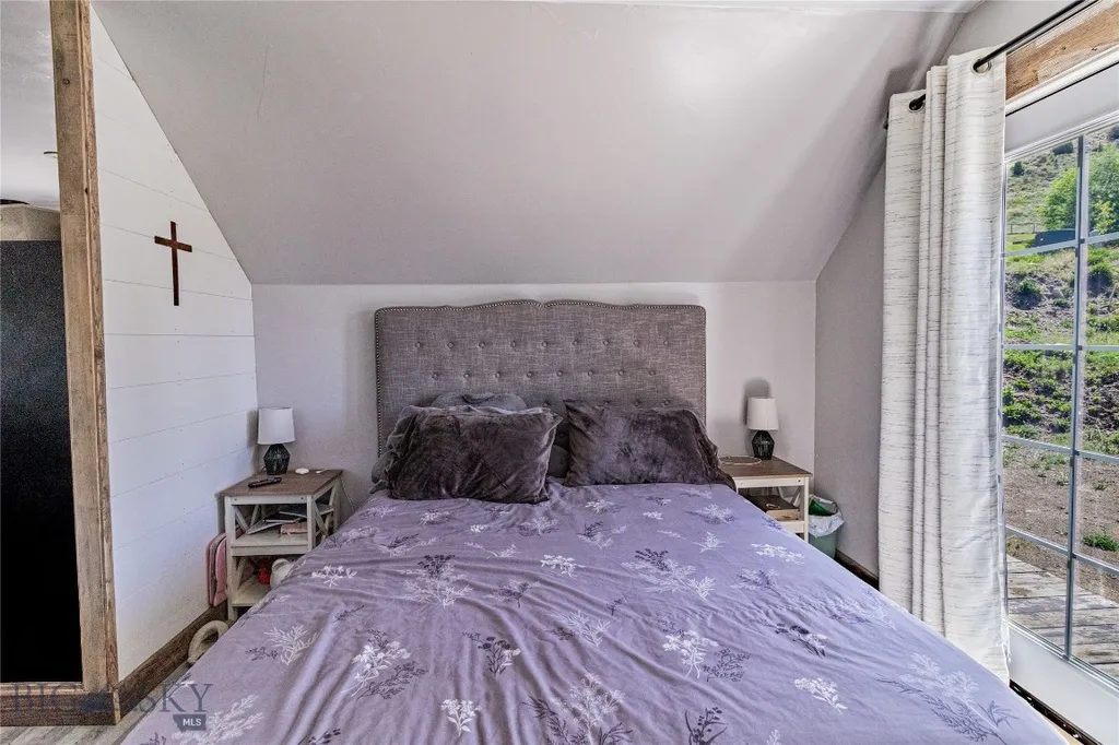 152 Shorty Way Butte MT 59701