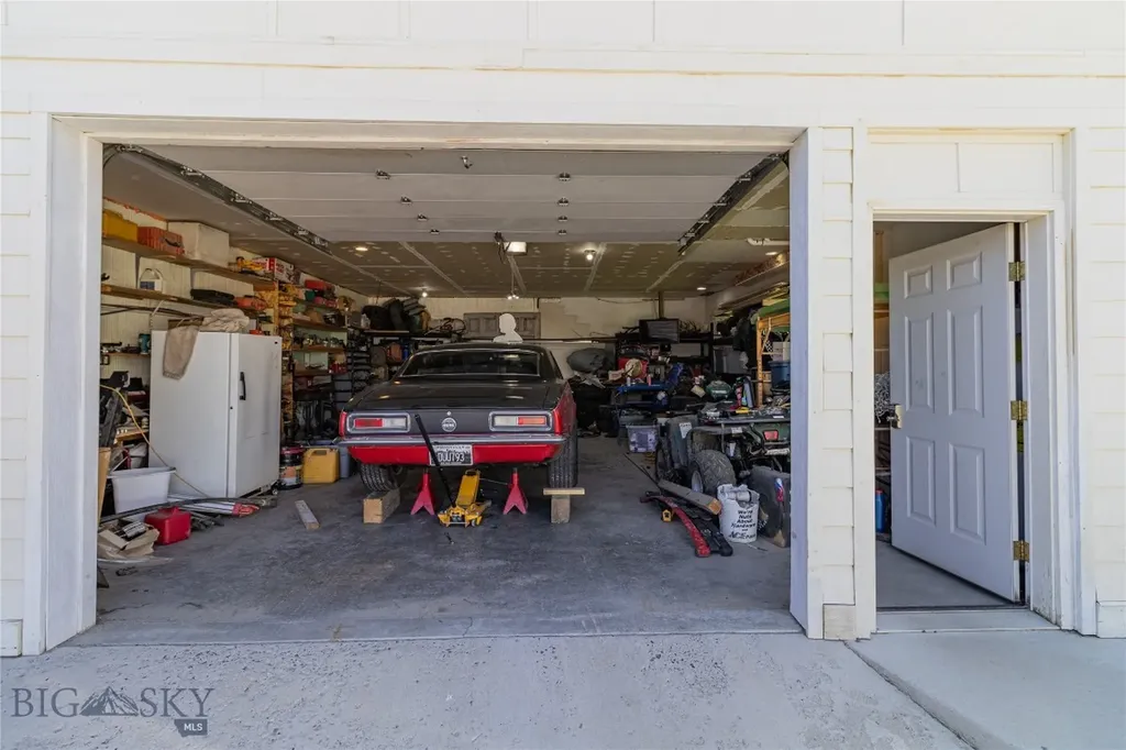 152 Shorty Way Butte MT 59701