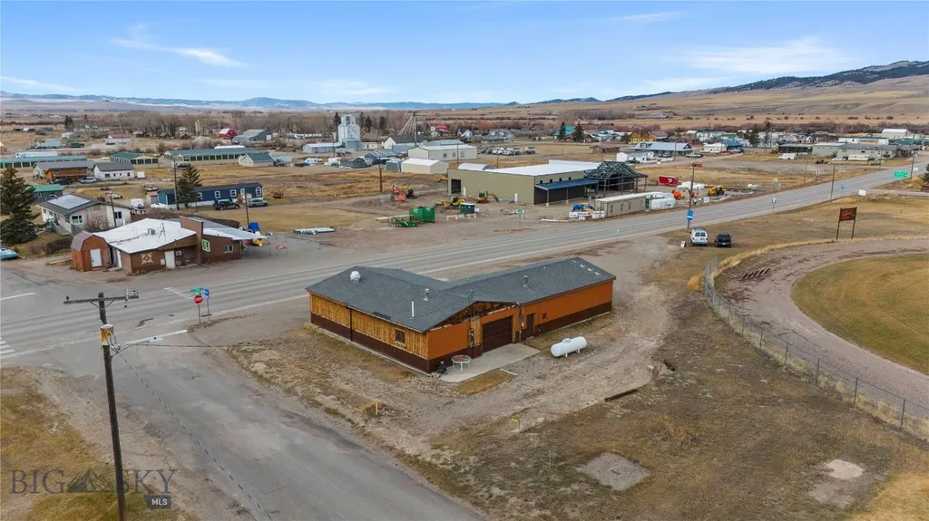308 3rd Avenue SW White Sulphur Springs MT 59645