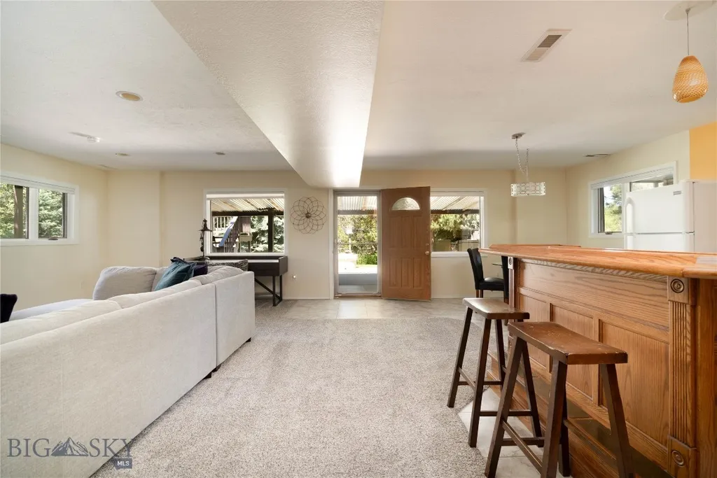 78 Hitching Post Road Bozeman MT 59715