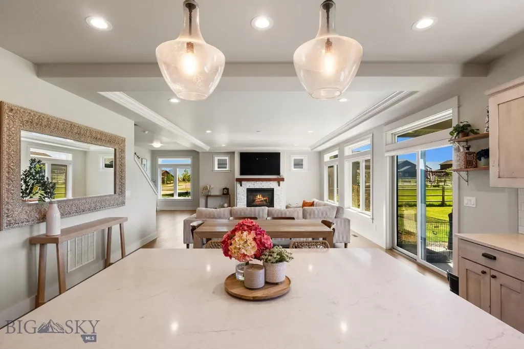 438 White Horse Loop Bozeman MT 59718