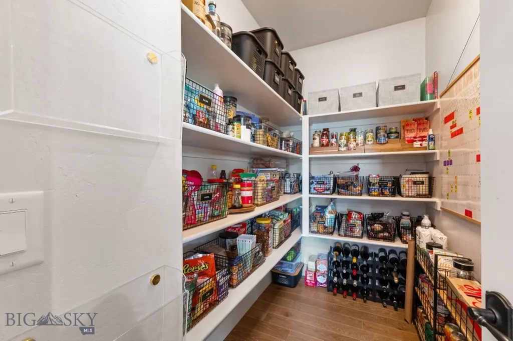 438 White Horse Loop Bozeman MT 59718