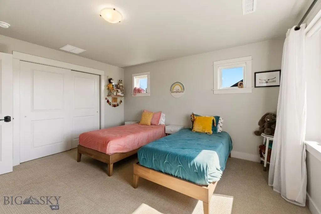 438 White Horse Loop Bozeman MT 59718