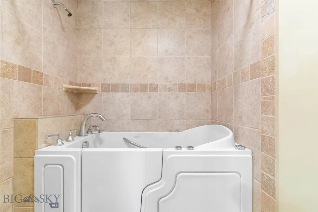 986 Flanders Creek Bozeman MT 59718