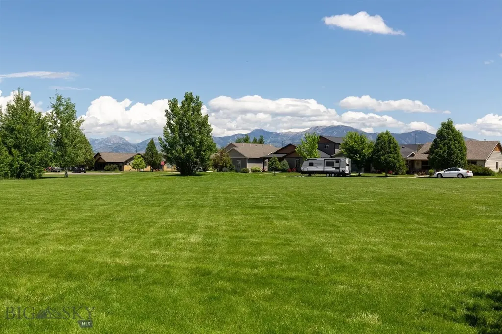 986 Flanders Creek Bozeman MT 59718