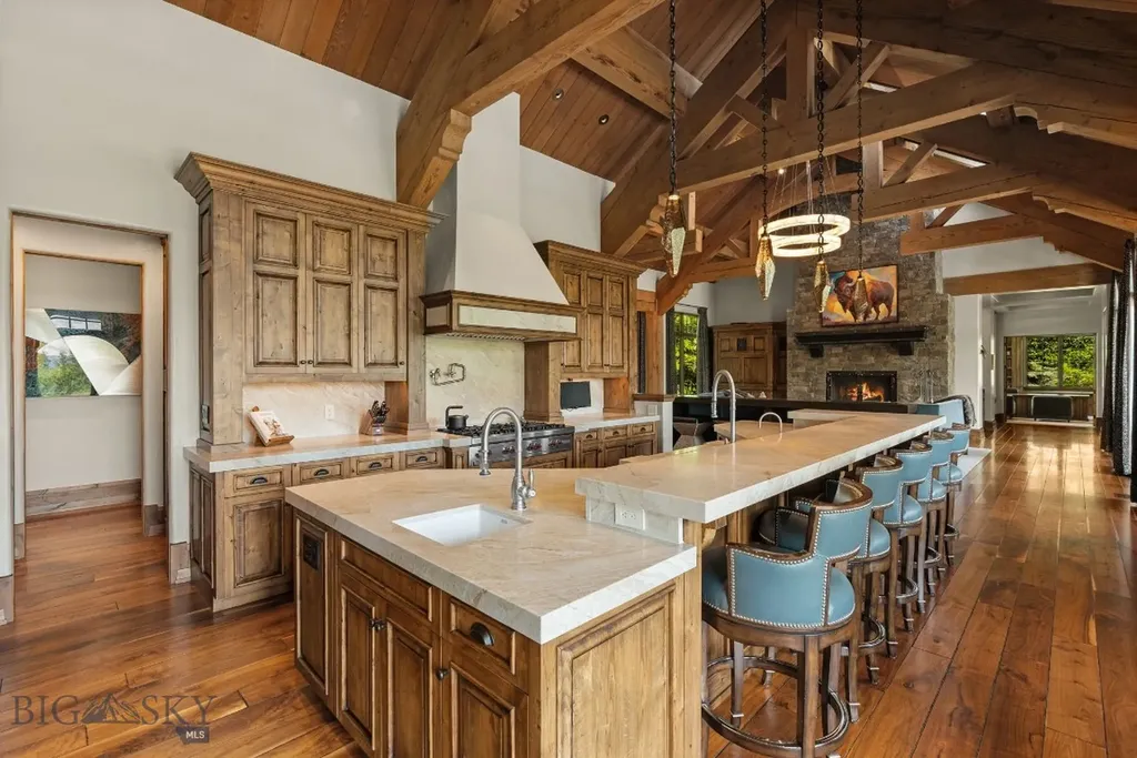 100 Farm View Lane Bozeman MT 59715
