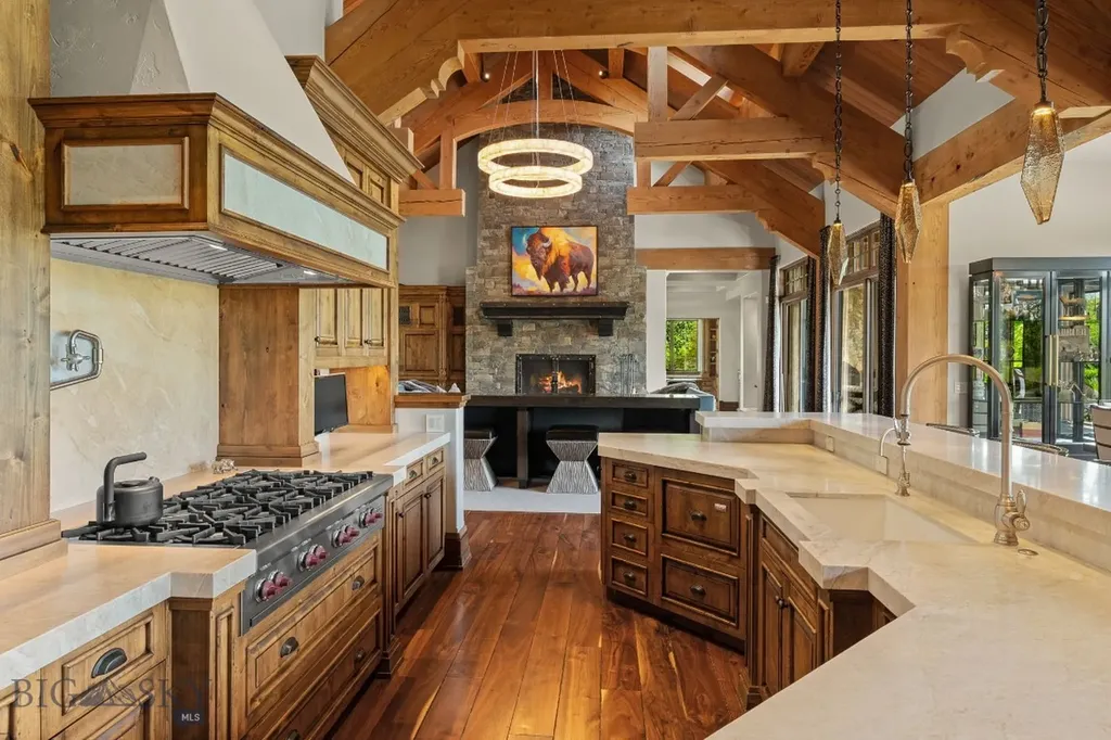 100 Farm View Lane Bozeman MT 59715