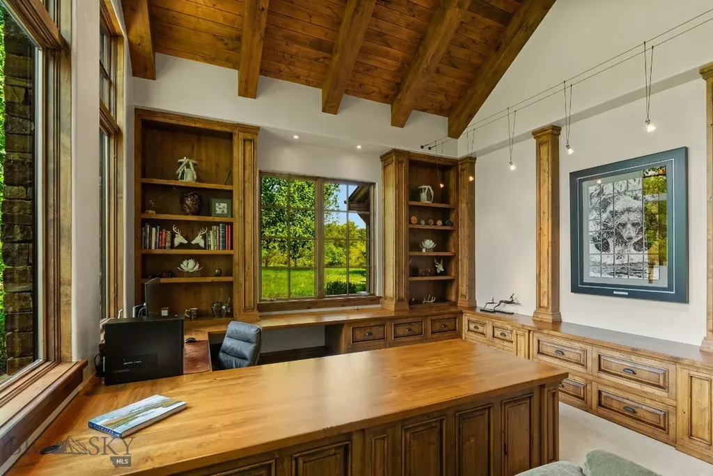 100 Farm View Lane Bozeman MT 59715