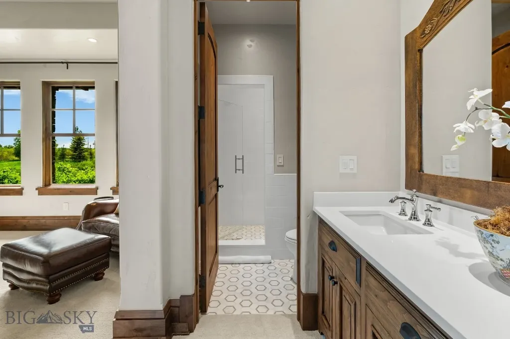 100 Farm View Lane Bozeman MT 59715