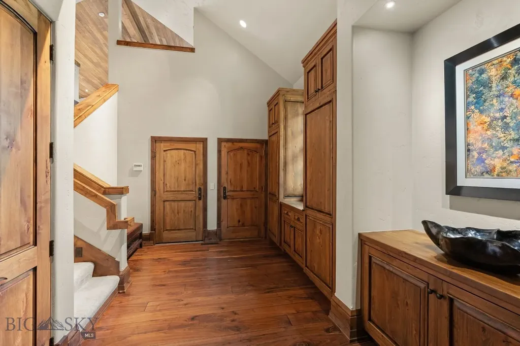 100 Farm View Lane Bozeman MT 59715
