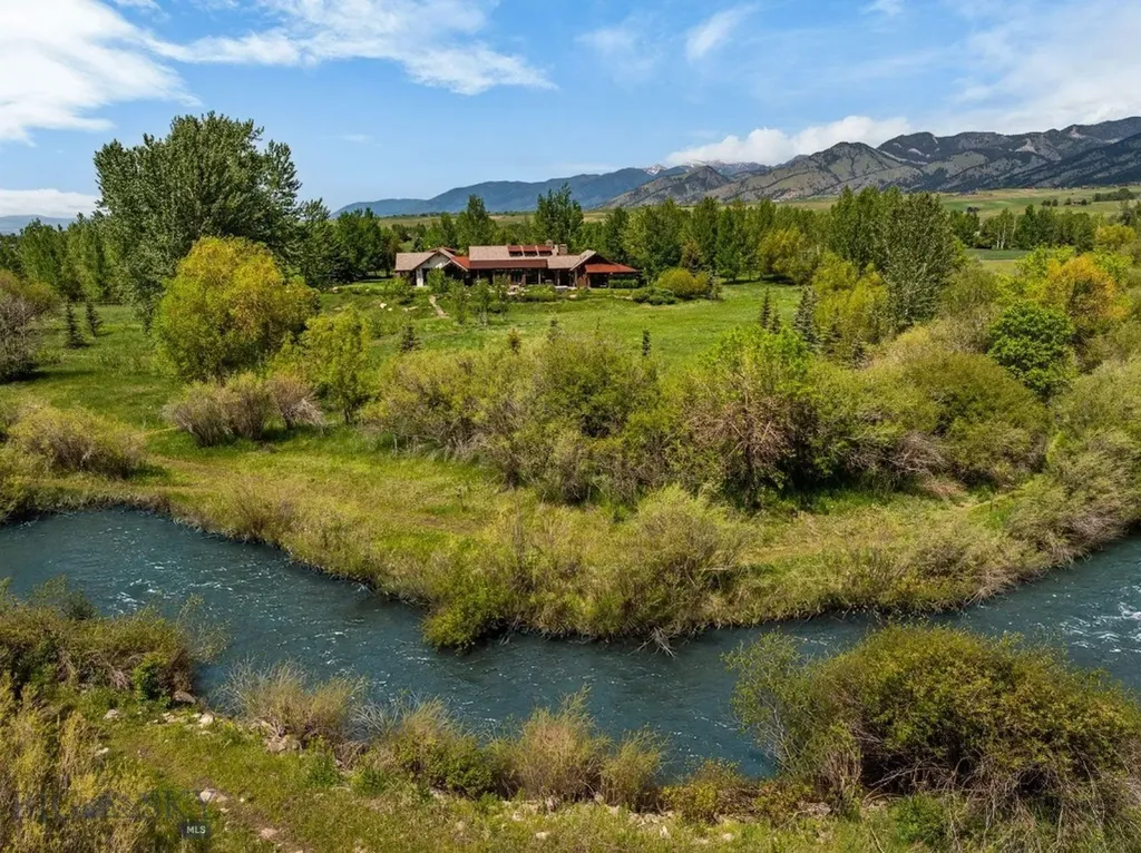 100 Farm View Lane Bozeman MT 59715
