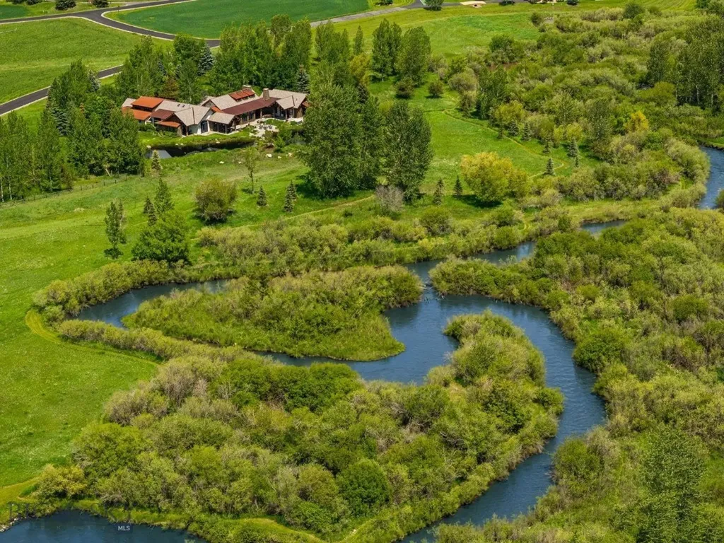 100 Farm View Lane Bozeman MT 59715