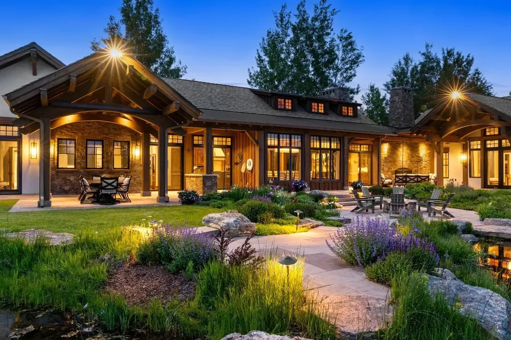 100 Farm View Lane Bozeman MT 59715