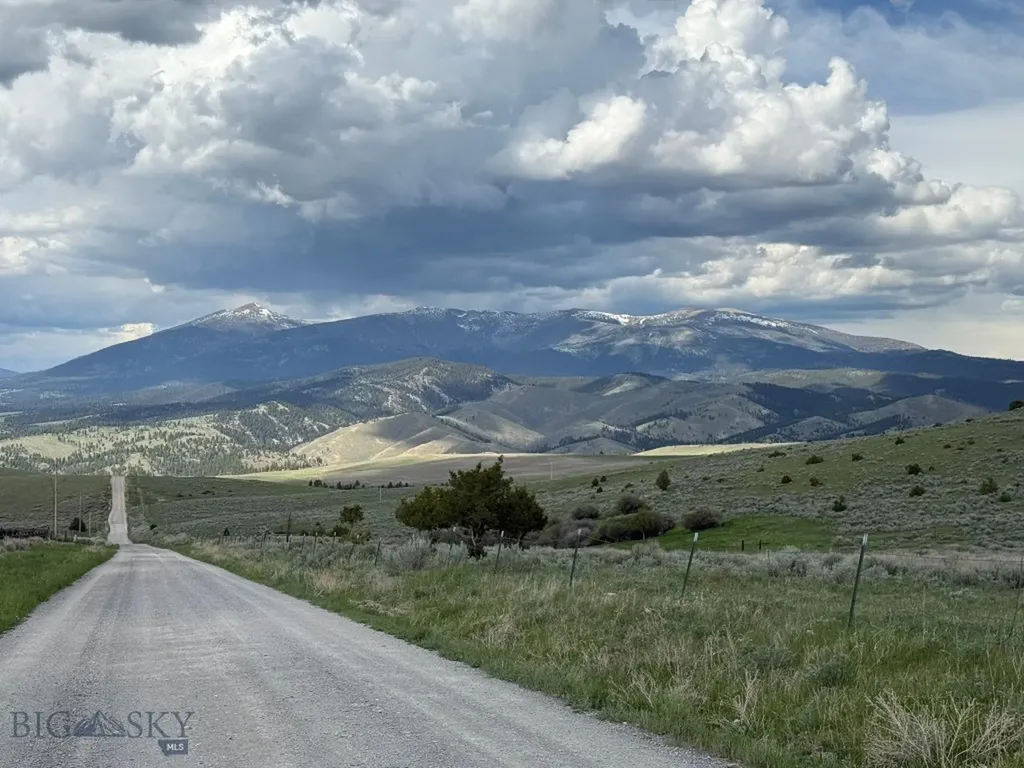 11 Upper Greyson Creek Road Townsend MT 59644