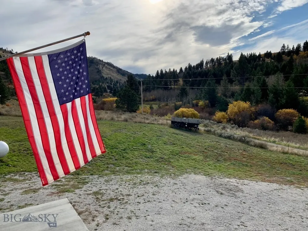 11 Upper Greyson Creek Road Townsend MT 59644