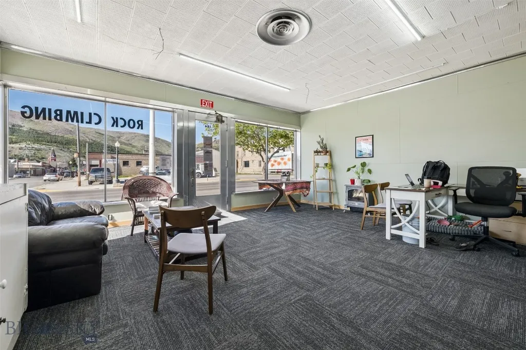 124 E Commercial Avenue Anaconda MT 59711