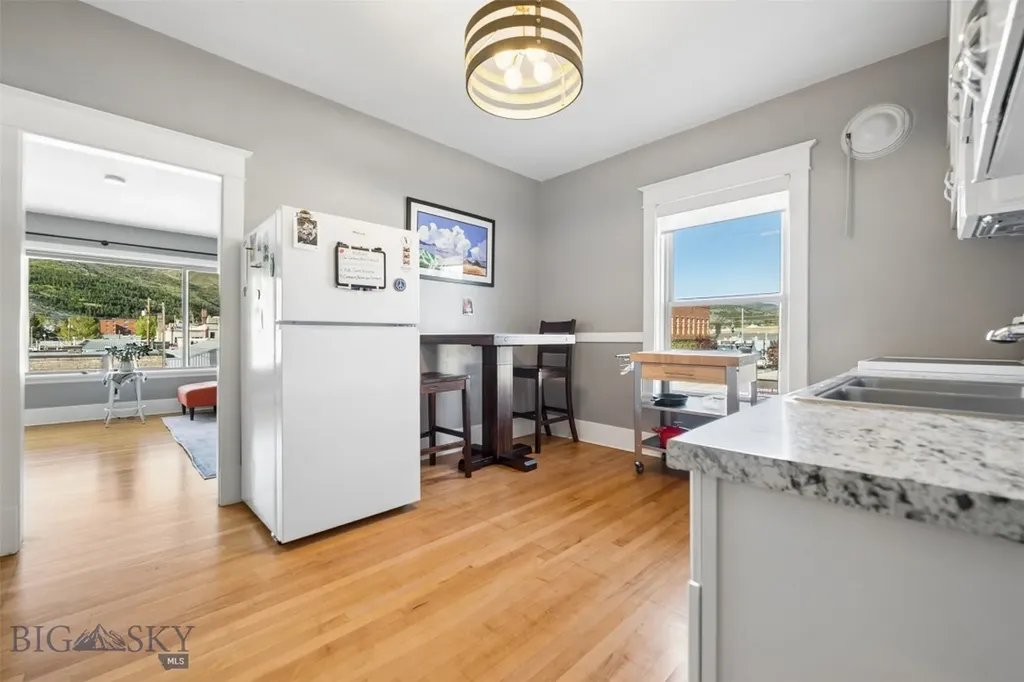 124 E Commercial Avenue Anaconda MT 59711