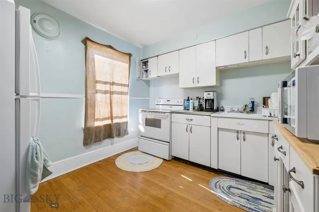 124 E Commercial Avenue Anaconda MT 59711