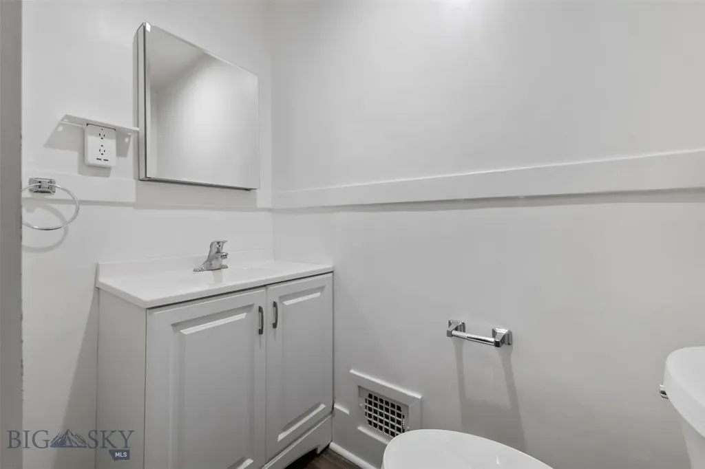124 E Commercial Avenue Anaconda MT 59711